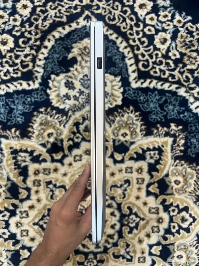 لابتوب هواوي نظيف جدا اخو الجديد 4