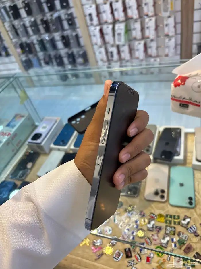 ايفون 13 برو ماكس 3