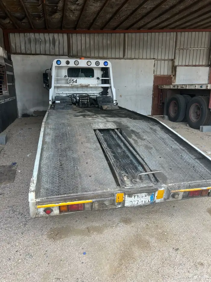 صندوق شد سطحه للبيع شاص 4 ونص قصير طول 5 متر 3