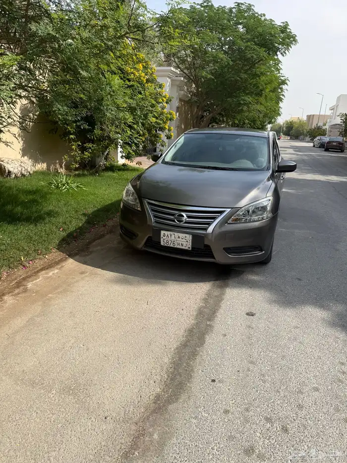 للبيع نيسان سنترا 2016 ثاني مالك 7