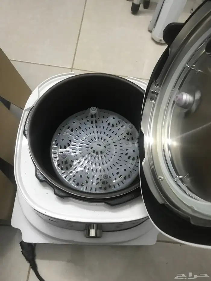 قدر ضغط كهرباء جديد ما استخدم بكرتونه 3