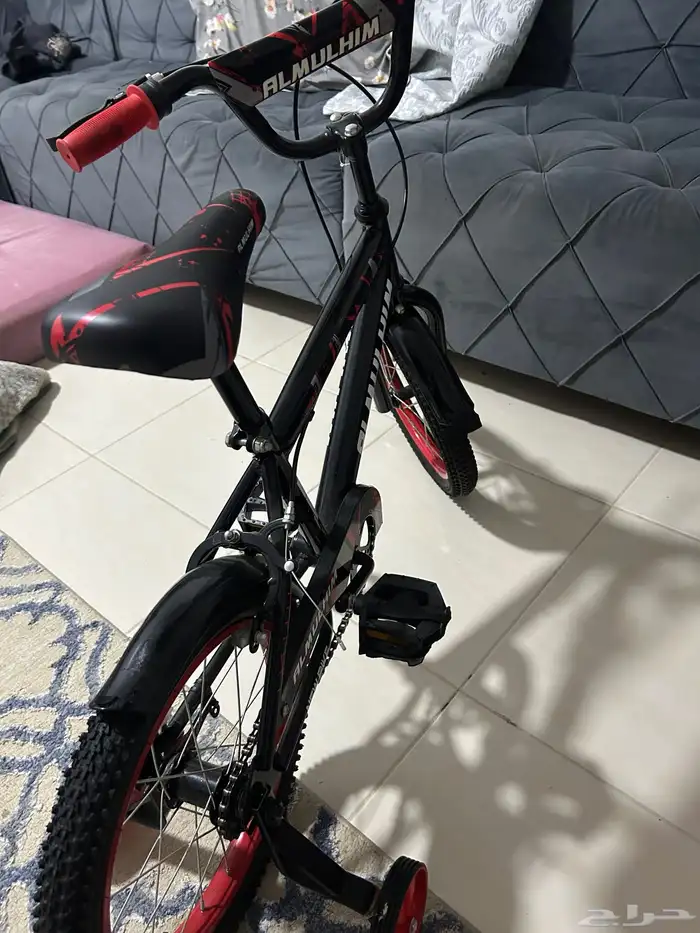 دراجه ولادي وحده بناتي 3