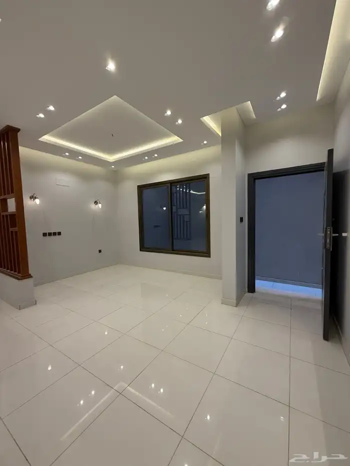 للبيع فيلا مودرن دورين وملحق ف درة الموسي مقابل ممشي الراقي 11