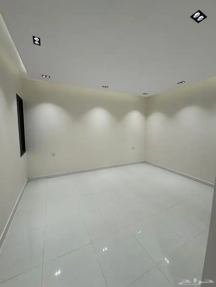 للبيع شقق تمليك علوي مع سطح خاص ومصعد حي المعارض 520 الف 20