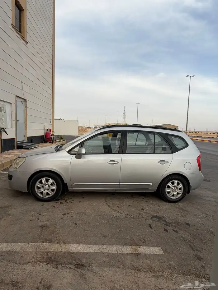 كيا كارنس 2008 1