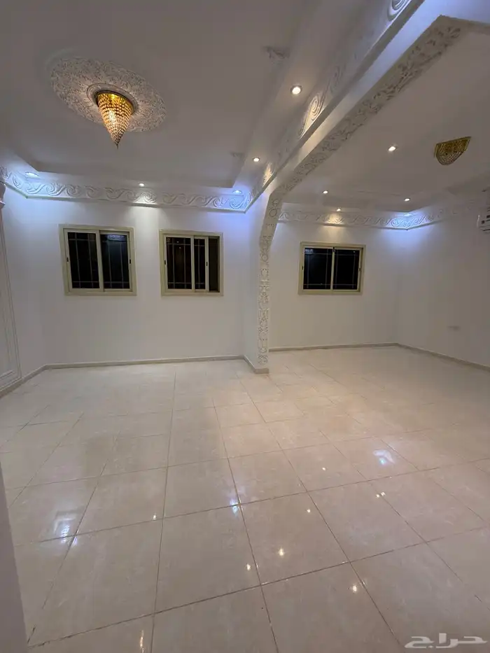 فيلا مستقله في حي قرطبة الغربيه شرق سابك ( 300 م ) 15