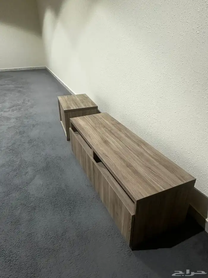 طاولة تلفزيون 0