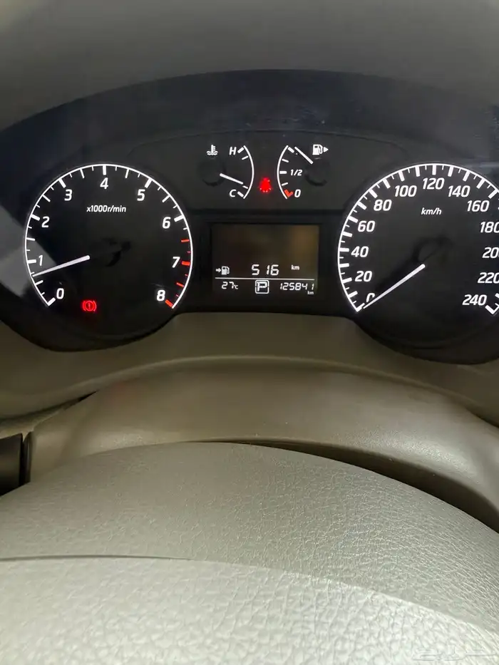 للبيع نيسان سنترا 2016 ثاني مالك 3