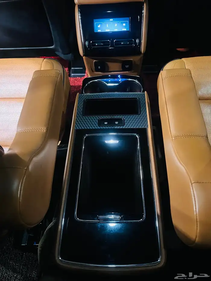 لنكولن افياتور 2020 فل كامل V6(بحالة الوكالة ) 17