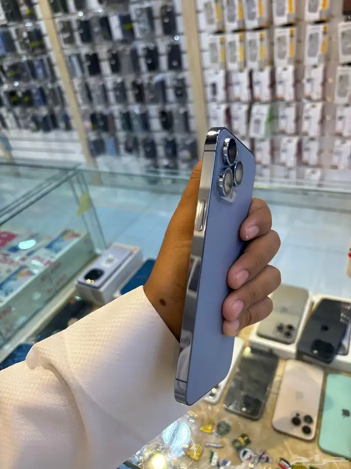 ايفون 13 برو ماكس 2