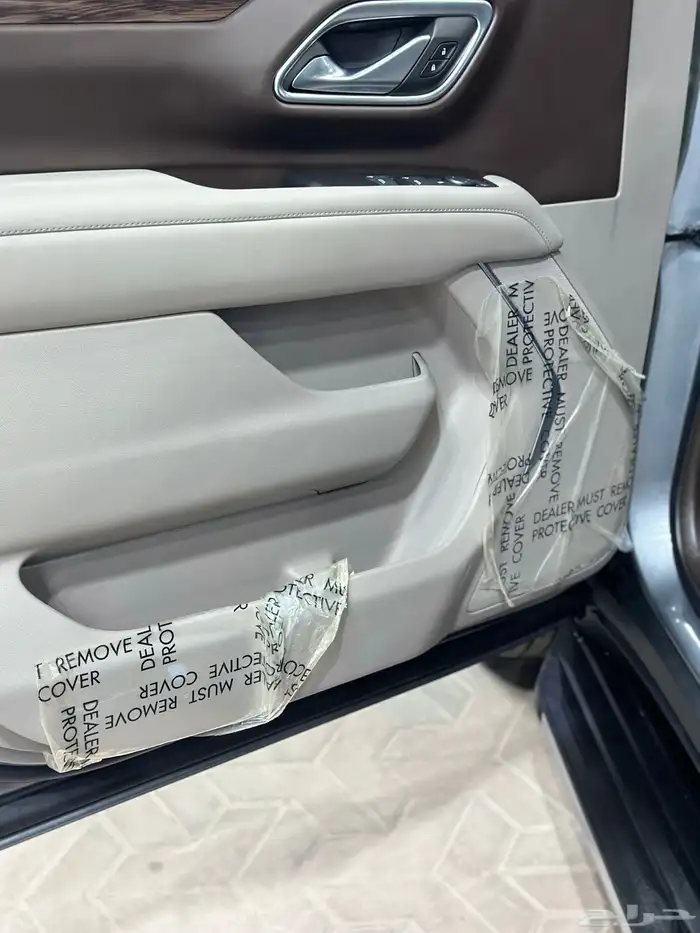 شيفورليه تاهو LS - شبه اصفار - 2022 - سعودي 30