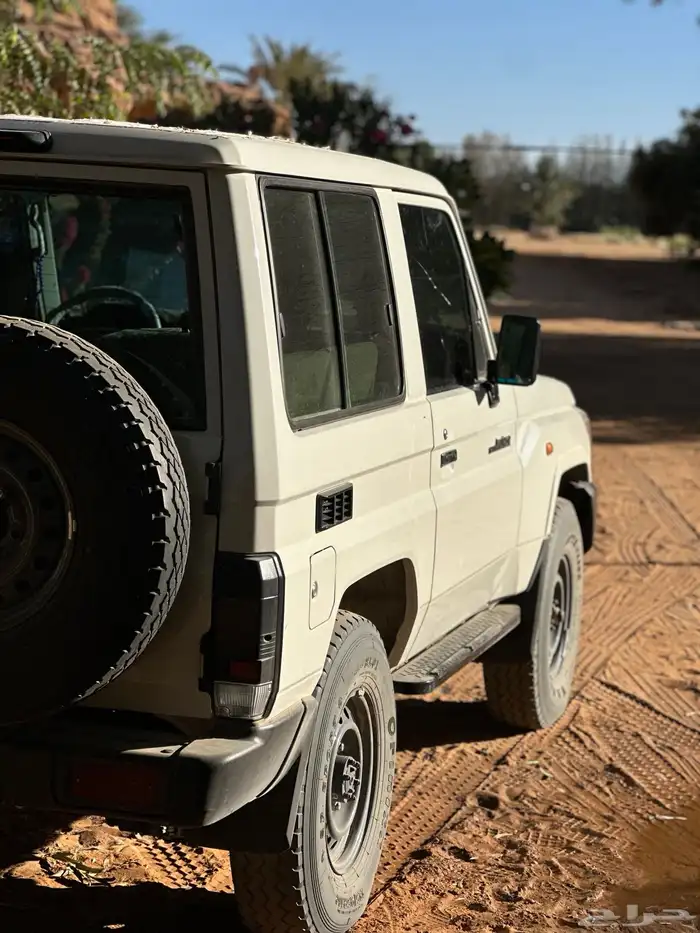 ربع 2021 بوليسي 10