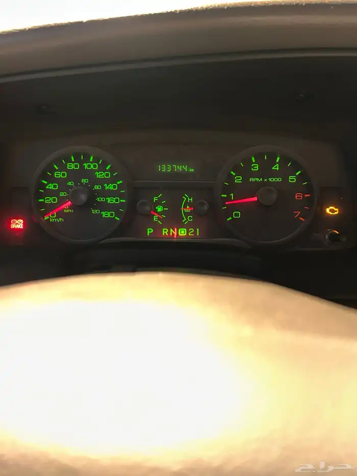 فورد فكتوريا 2010 سعودي ممشى قليل 23