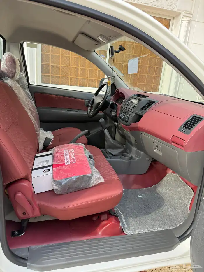 هايلكس 2015 بحالة الوكاله 11