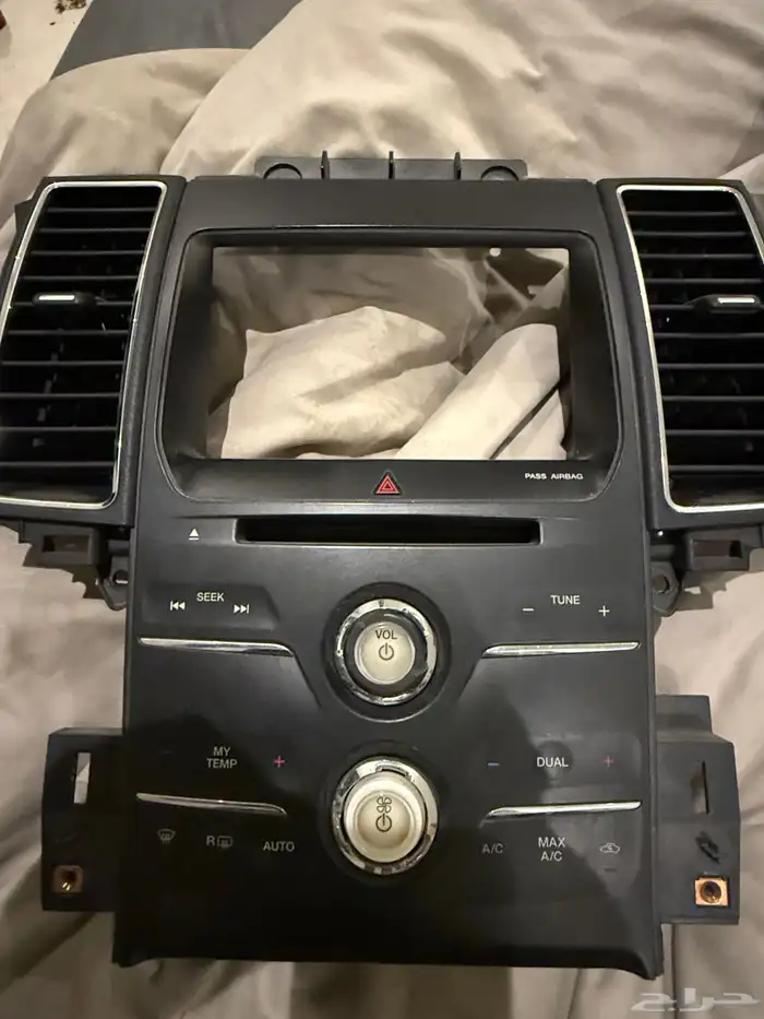 ديكور شاشة مسجل فورد تورس نص فل أصلي 2013 - 2019 0