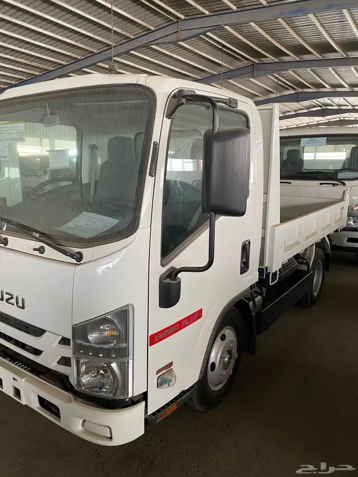 ايسوزو قلاب 3 طن 2025 1