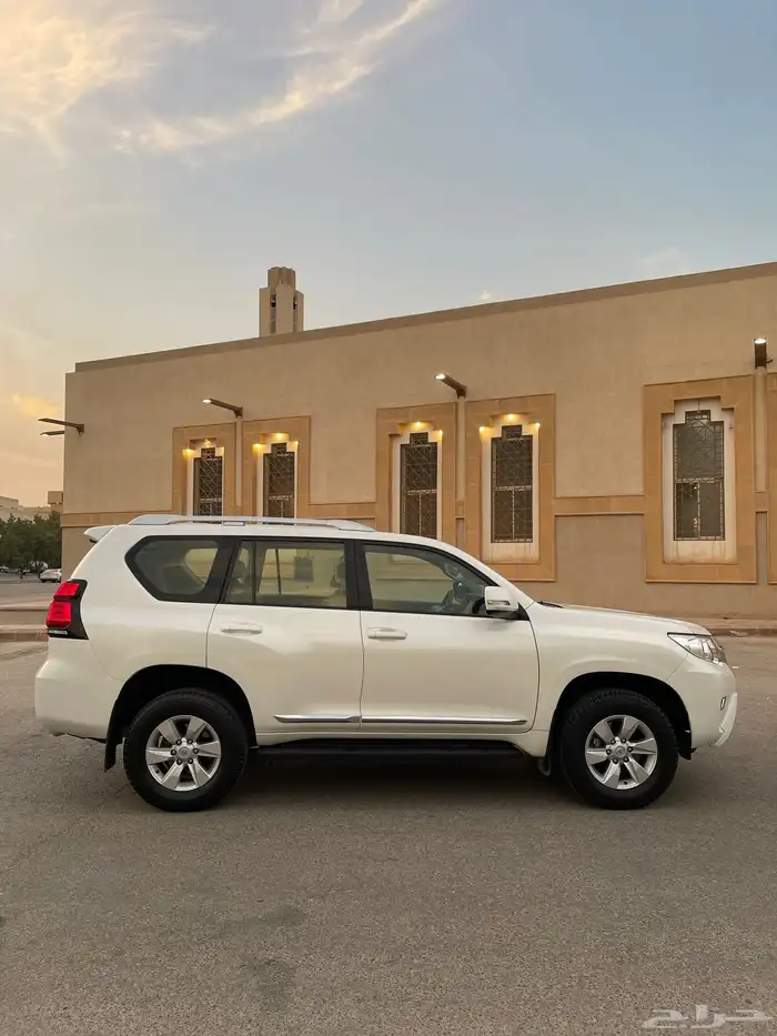 برادو 2023 TXL V6 7