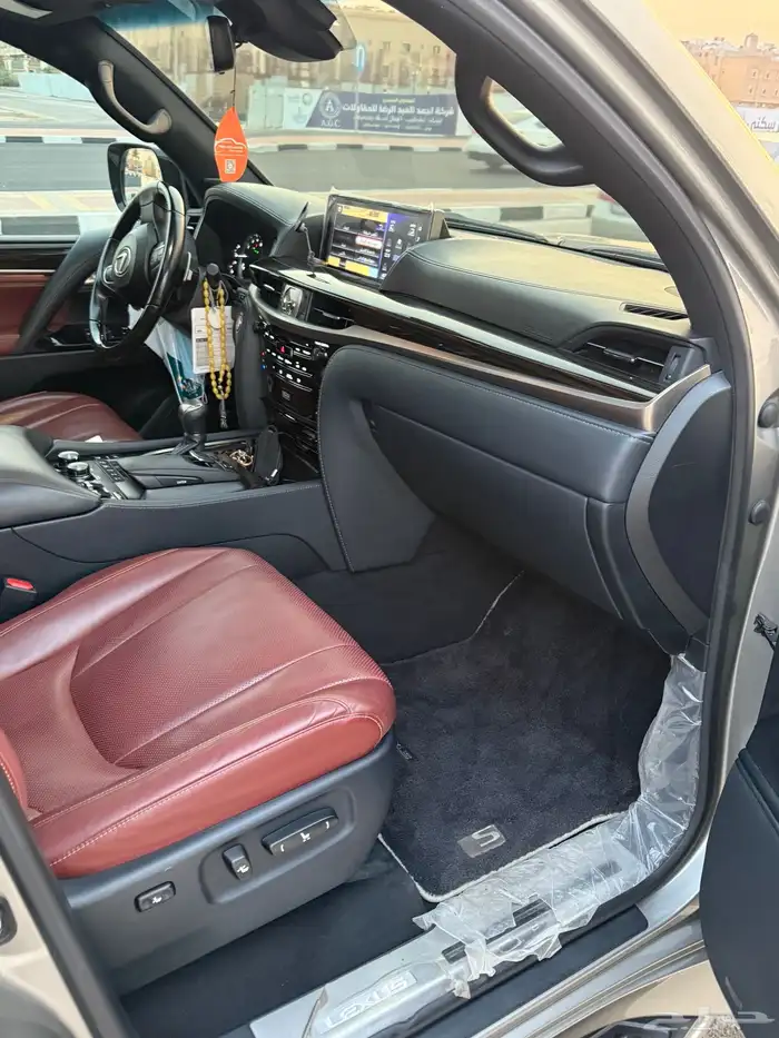 لكزس LX570 2021 سعودي مالك واحد S 16