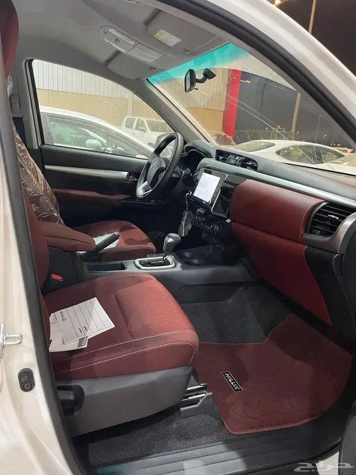 هايلوكس غمارتين اوتوماتيك جنوط بنزين كويتي 2025 5