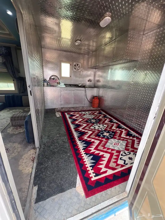 للبيع غرفه ملكيه 2