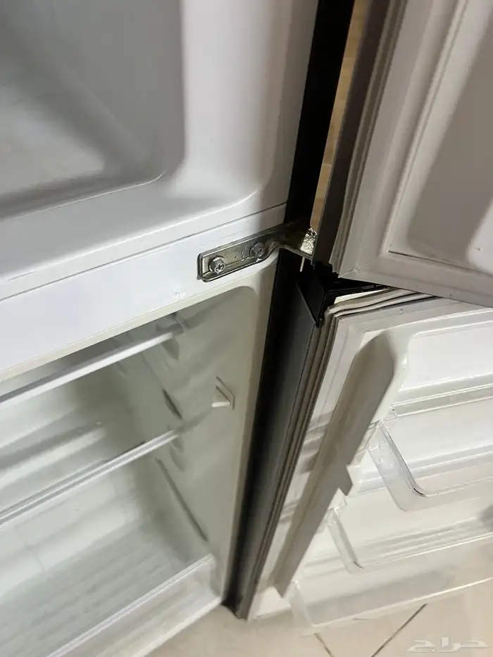 ثلاجة هومر شبه جديدة 170 لتر 6 قدم رصاصي 13