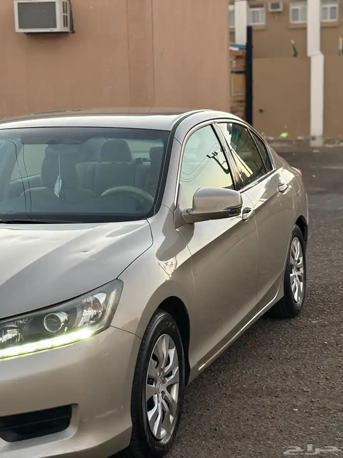 هوندا اكورد2013 1