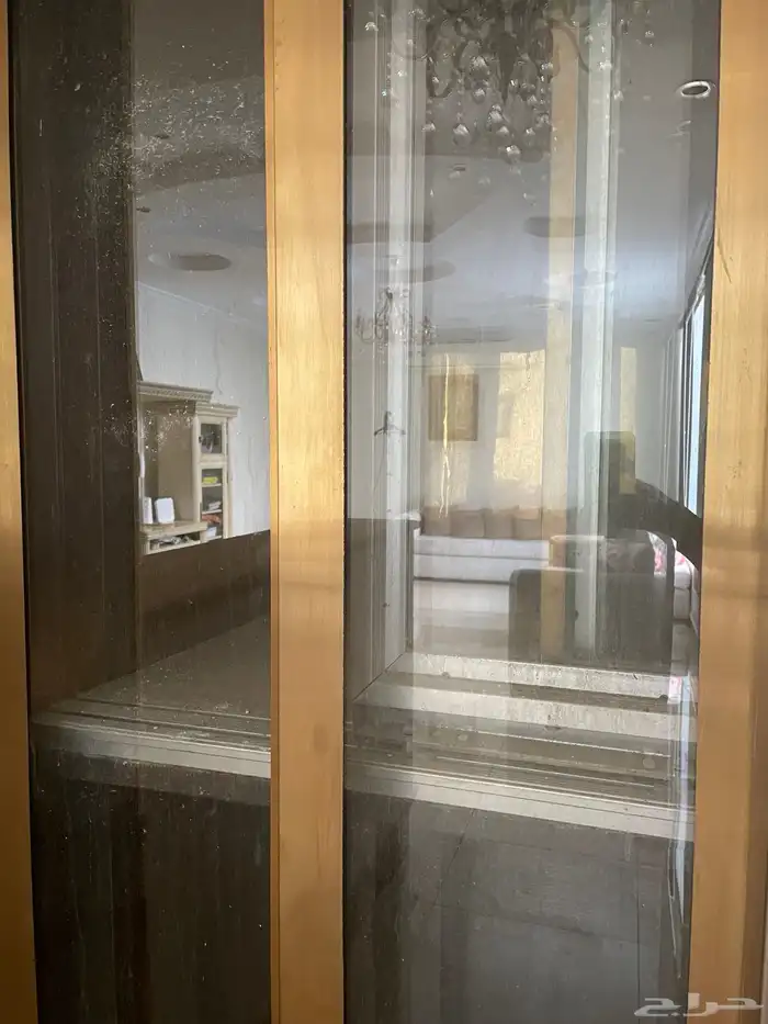 مصعد مستعمل للبيع 1