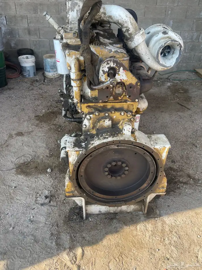 ماكينا كتربلار 411 نضيفه شرط عمود ستندر 0