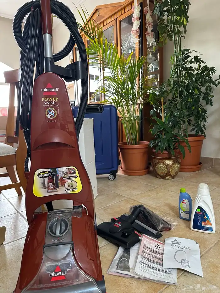 مكتسة بيسل للسجاد والارضيات للبيع بكل ملحقاتها 0