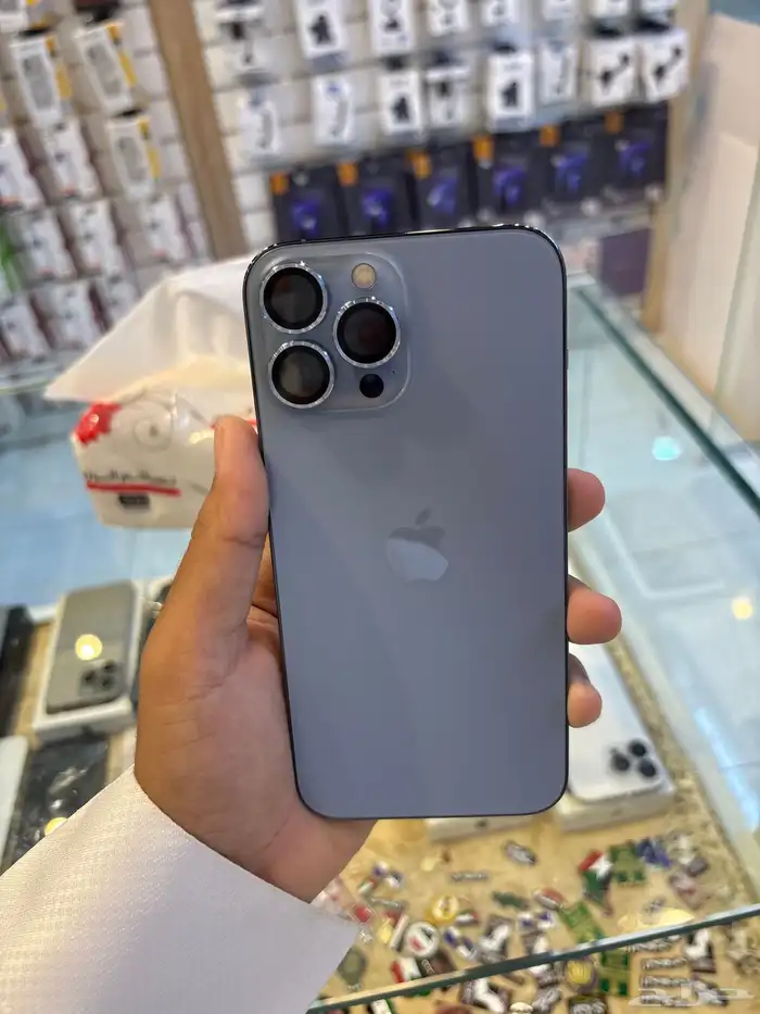 ايفون 13 برو ماكس 1