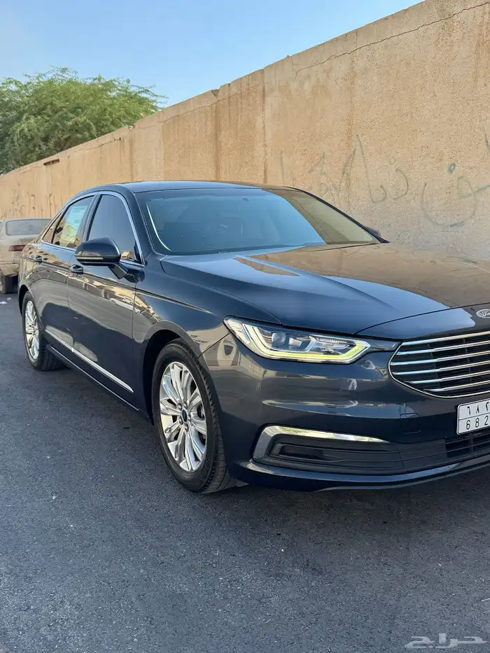 للبيع فورد تورس 2022 ممشى قليل 0