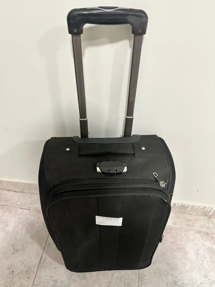 شنطة سفر لا يوجد بها اي عيوب 3