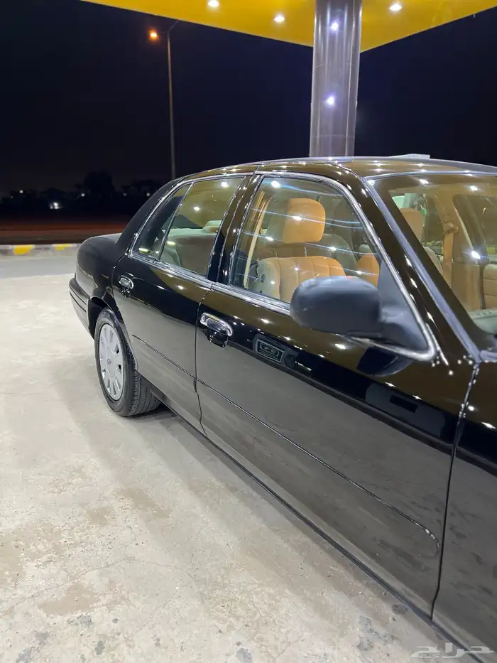 فورد فكتوريا 2006 بوليسي 14