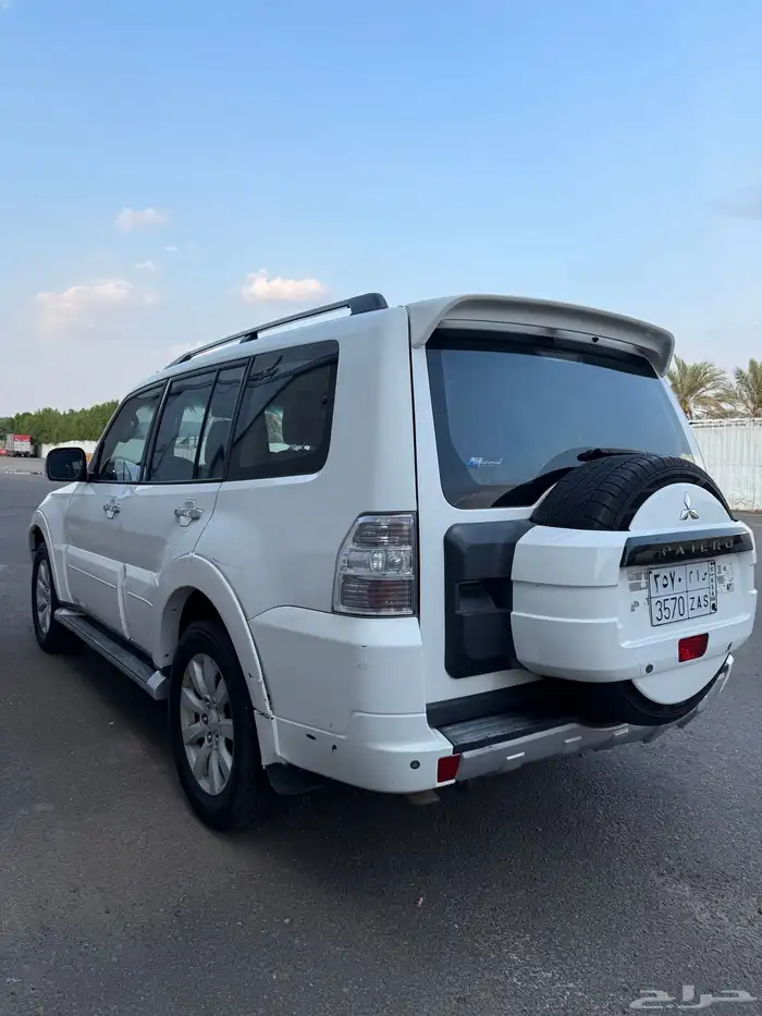 باجيرو 2011 مكينة كبيره فل كامل 4