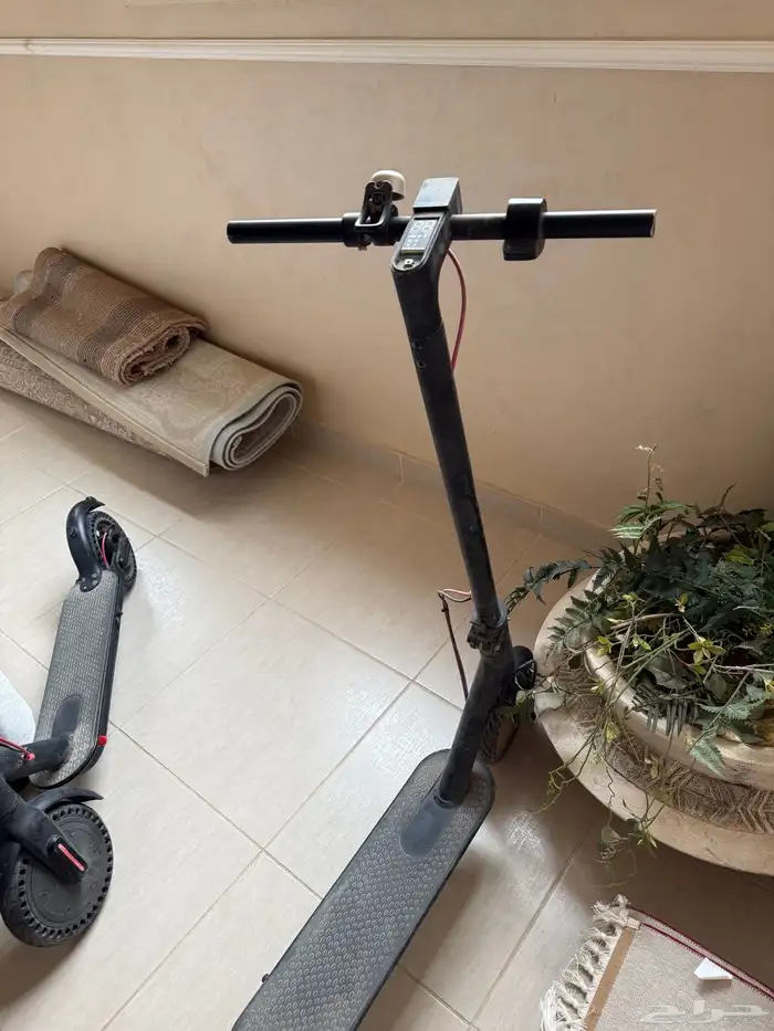 سكوتر كهربائي 4