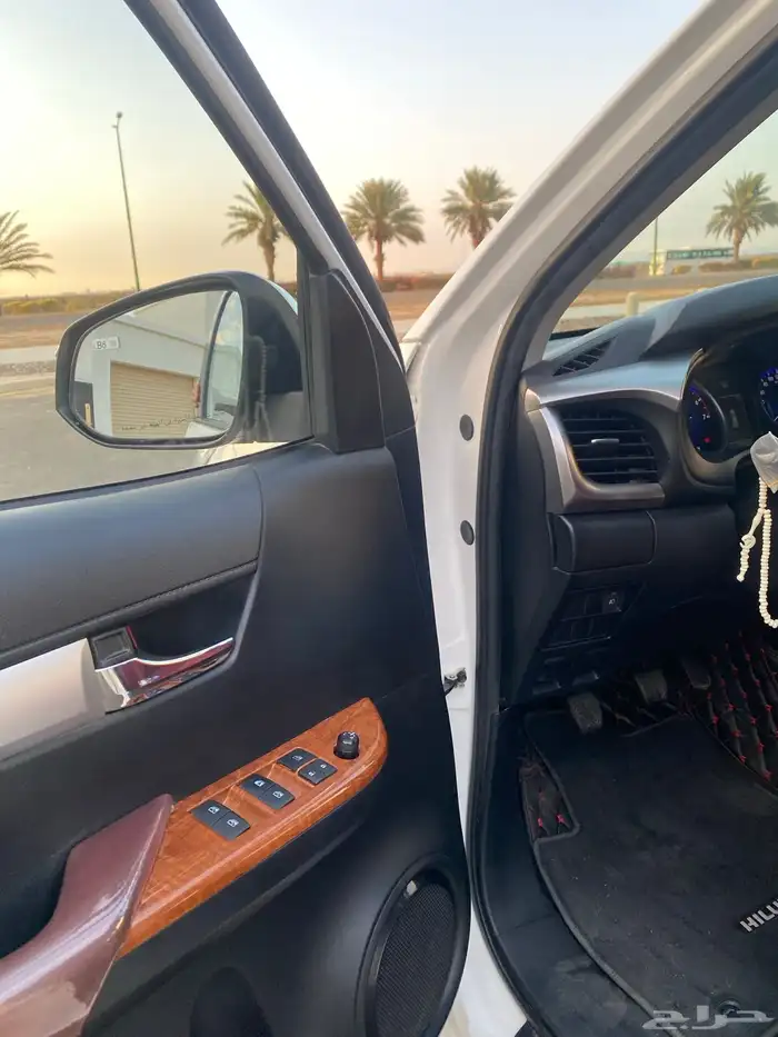 هايلوكس 2016وكاله فل كامل بدووون دبل قير عايدي مخزن 53