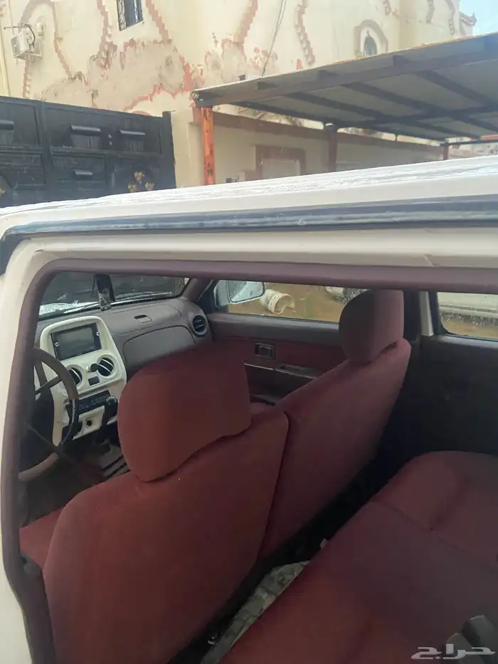 ددسن نيسان 23