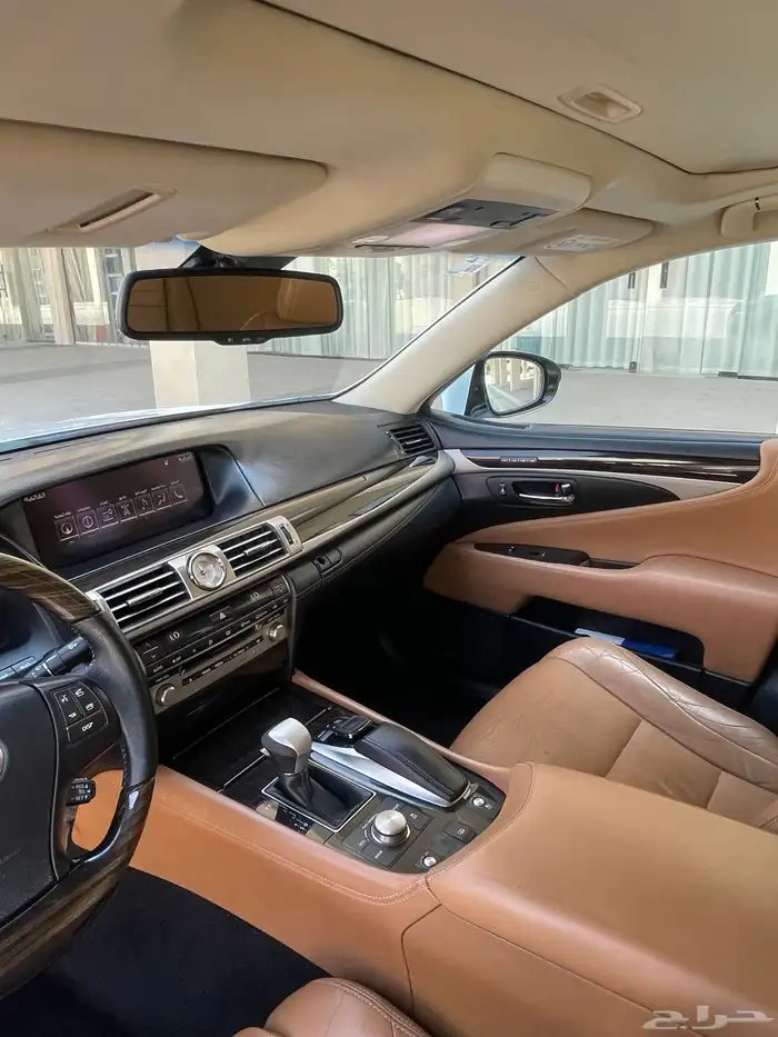 لكزس سعودي شورت LS 460 14