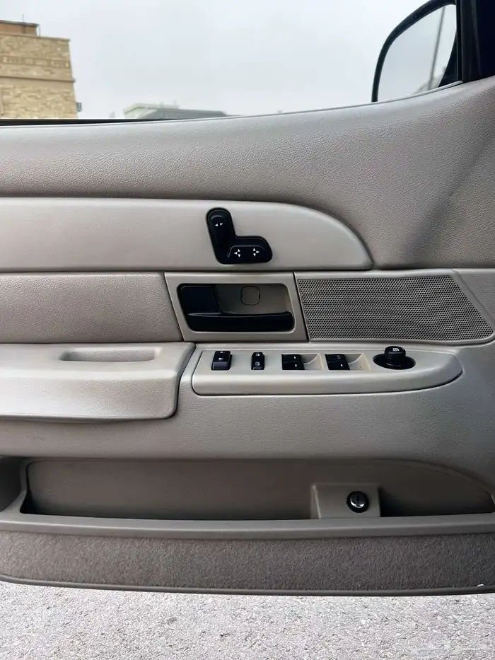 فورد فكتوريا 2010 سعودي ممشى قليل 12