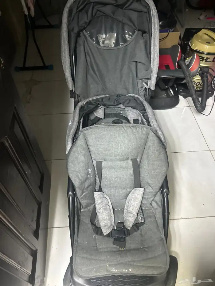 عربة اطفال ثنائية ماركة جونيورز و كارسيت تشالجنر من جونيورز 0