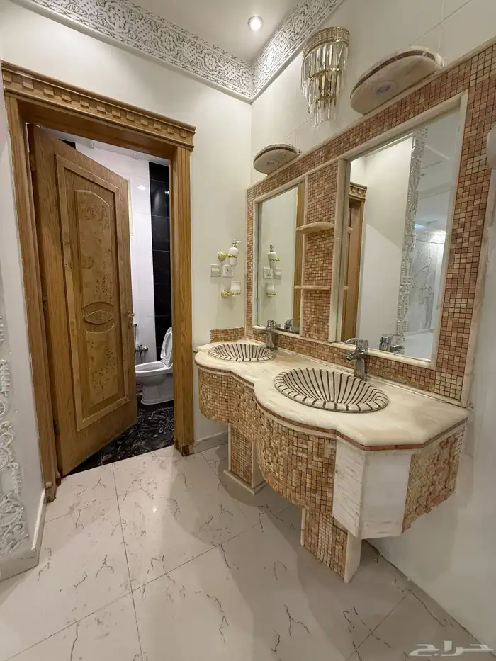 فيلا مستقله في حي قرطبة الغربيه شرق سابك ( 300 م ) 11