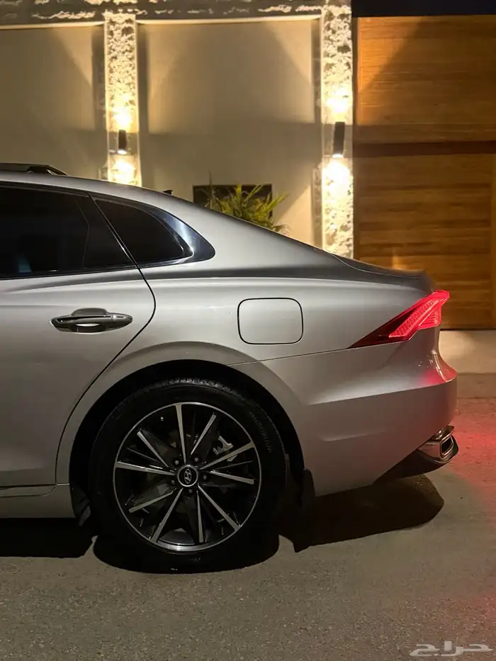 ازيرا فضي 2021 فضي GL 3