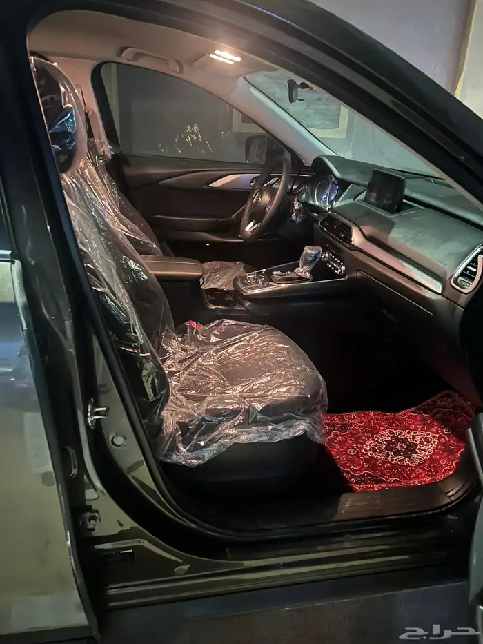 للبيع  مازدا CX-9   موديل 2018   حالة ممتازة جد ا 16