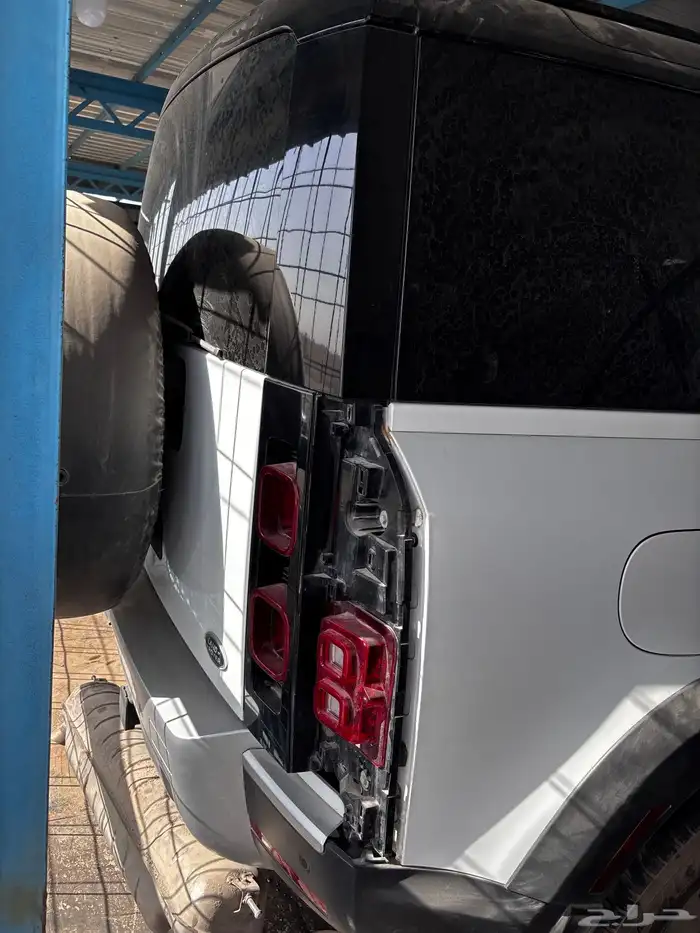 تشليح قطع غيار ديفندر بنتلي اودي بورش رنج روفر جاكوار 0