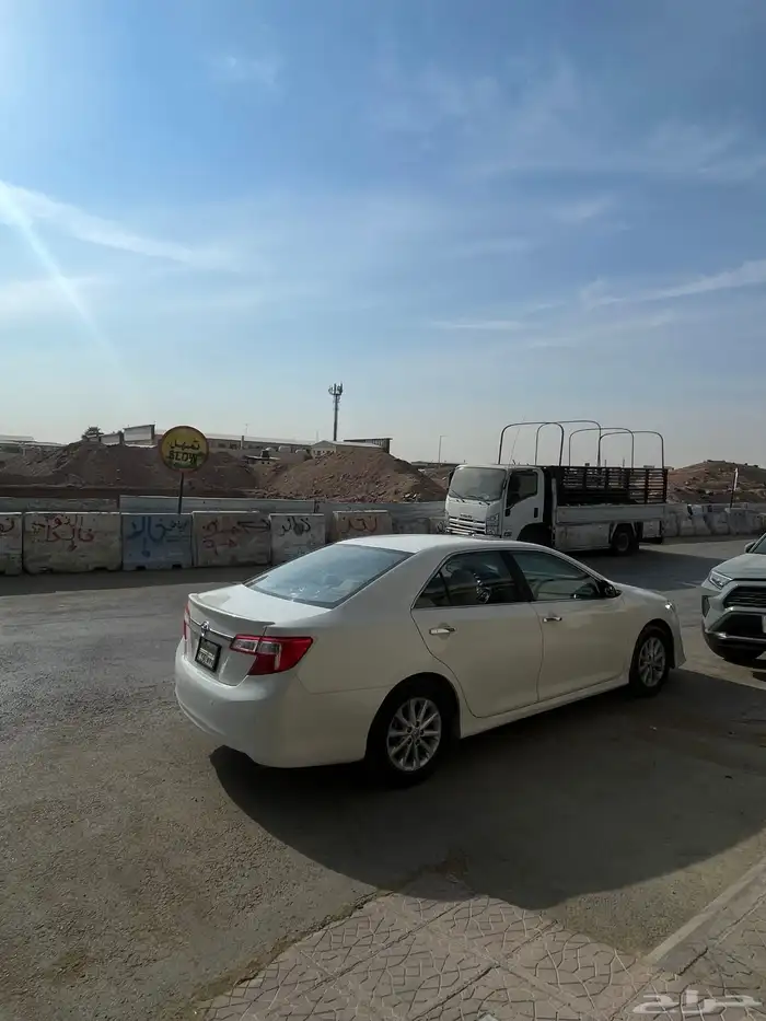 كامري GLX فل كامل شبه وكالة 2013 8