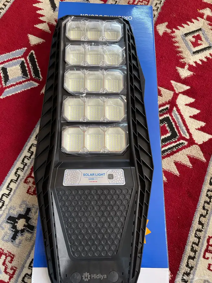 كشافات على طاقة 3