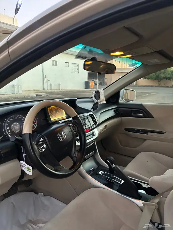 هوندا اكورد2013 18