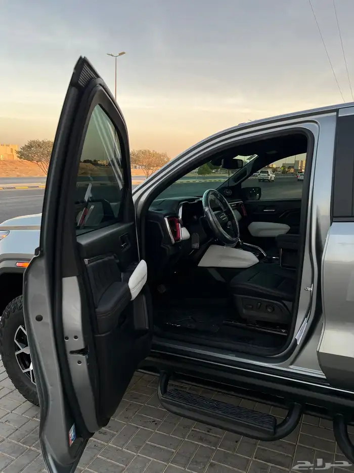 كانيون جمس CANYON GMC AT4X 16