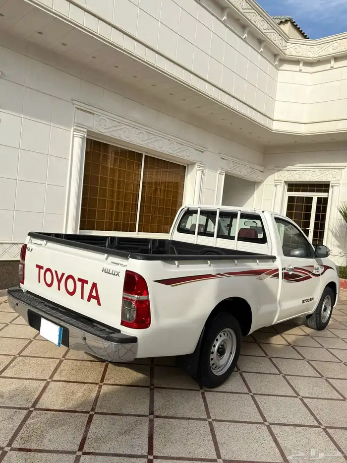 هايلكس 2015 بحالة الوكاله 7