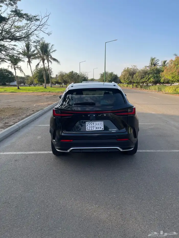 لكزس NX موديل (2024) فئة (F Sport) نوع (بلاك اديشن) 1